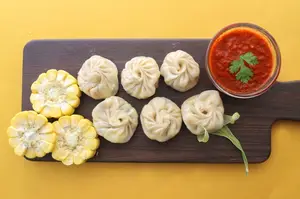 Corn momos