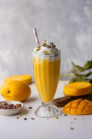 Mango milkshake