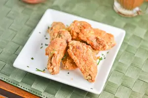 Crispy fried Wings 4 Pieces